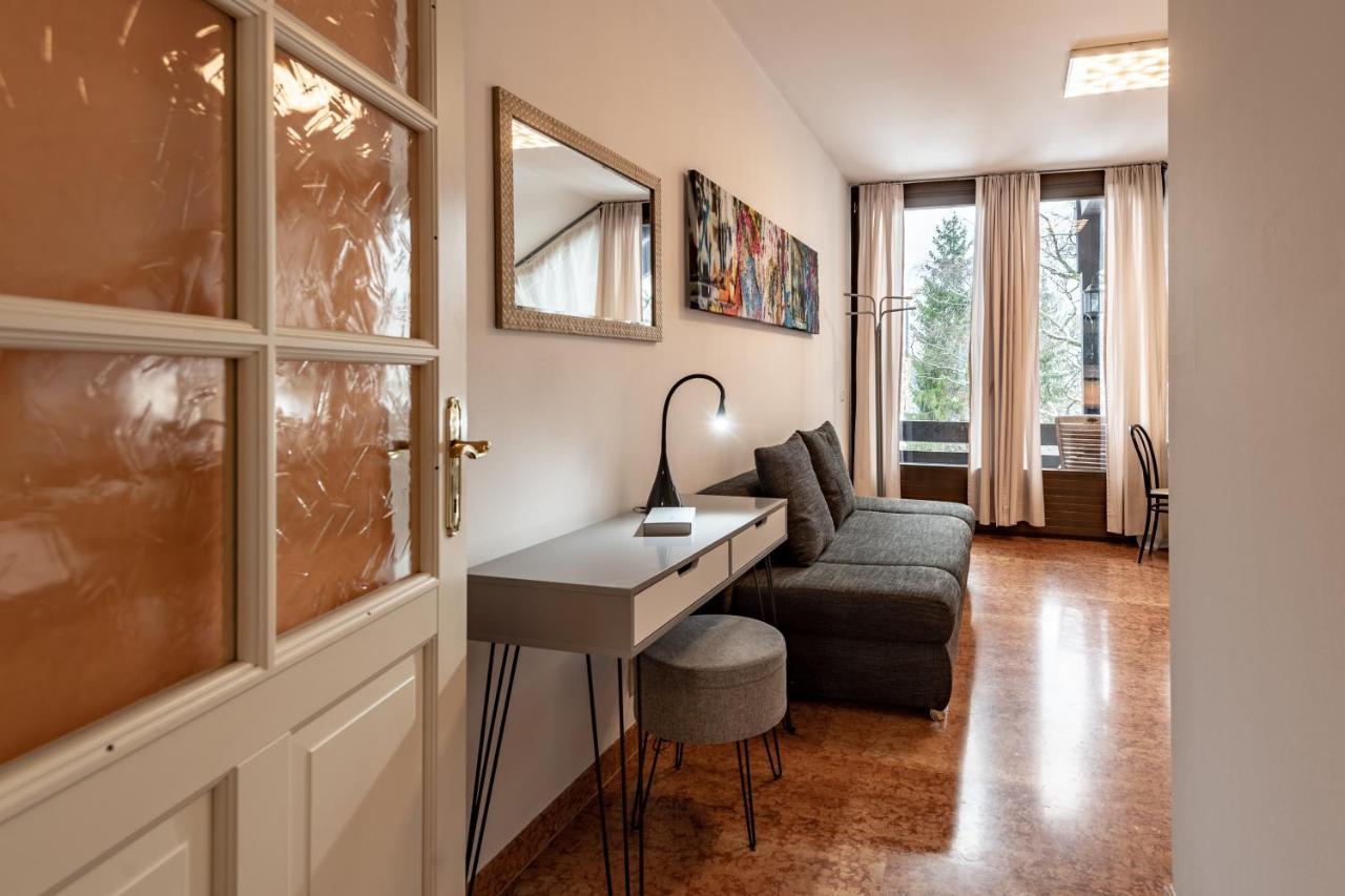 Garden House & East Park-Apartments Grossdorf  Exterior foto